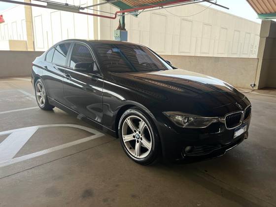 BMW 320i 2.0 16V TURBO ACTIVE FLEX 4P AUTOMÁTICO BMW 320i 2.0 16V TURBO ACTIVE FLEX 4P AUTOMÁTICO